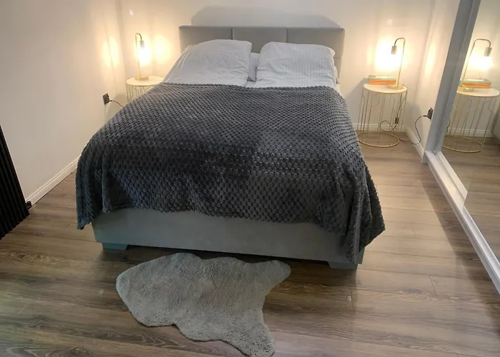 Z Tarasem アパート